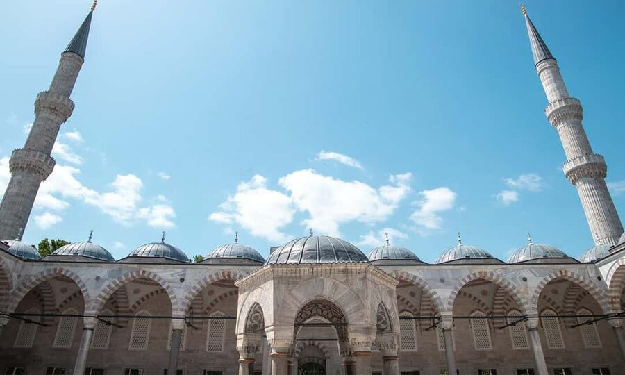 Combo: Hagia Sophia+Basilica Cistern Optional Topkapi Palace - Who This Combo Fits Best (and Who Might Want a Different Plan)