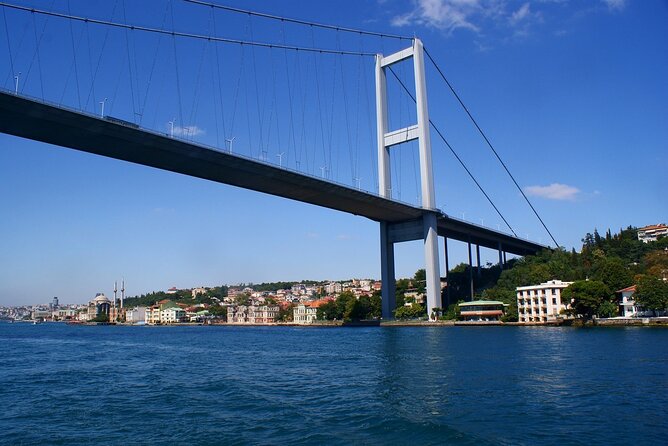 Cross the Bosphorus & Explore Istanbul’s Asian Side Like a Local - Kız Kulesi (Maiden’s Tower): the most iconic waterfront stop, but budget for entry