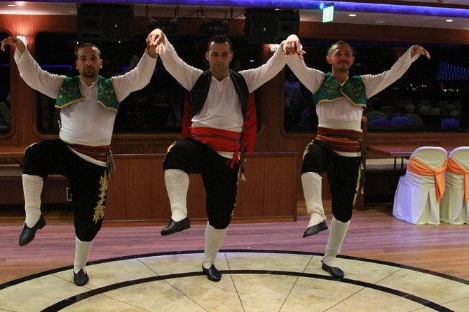 Dinner Cruise by Night on Bosphorus with a Traditional Show - Kabataş departure and the views that make the night worthwhile