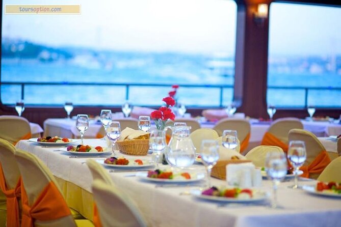 Dinner Cruise on Bosphorus - Practical tips for getting the best photos and best mood