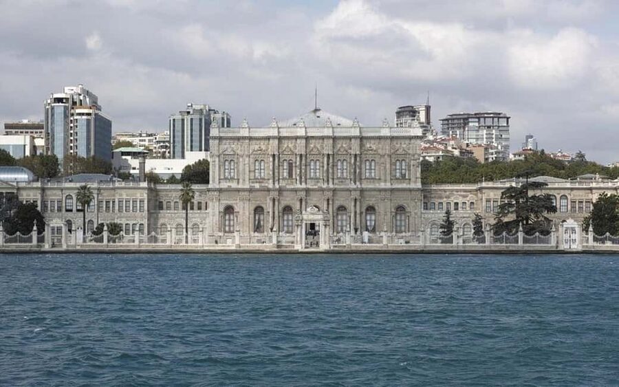 Discover Istanbul Tour: Hagia Sophia to Bosphorus Views - The Driver-Guided Part, and Why It Can Go Either Way