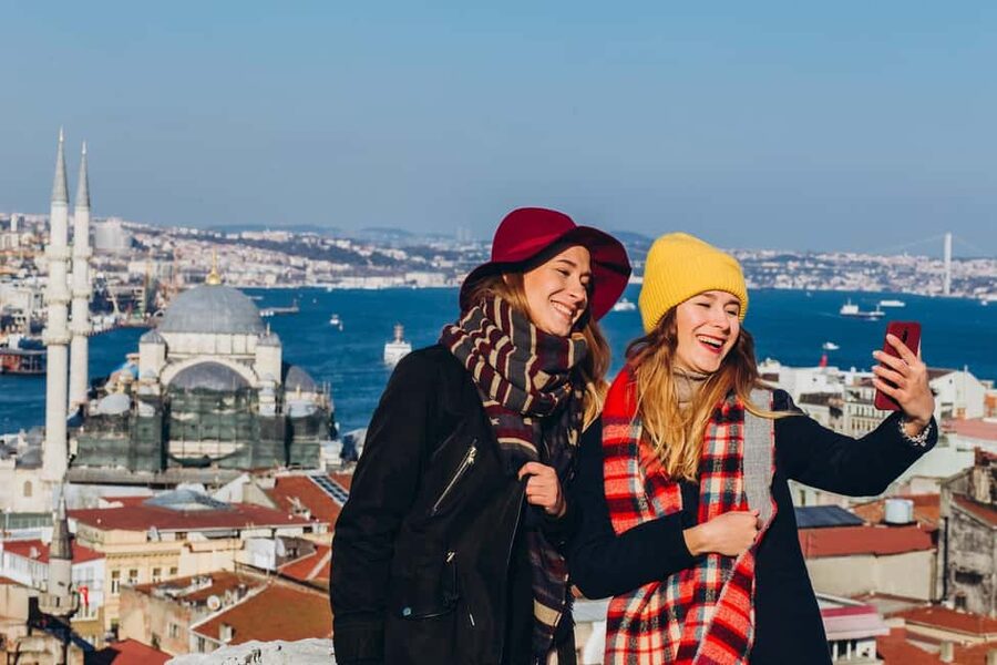 Discover Istanbul Tour: Hagia Sophia to Bosphorus Views - Price and Value: What $71 Buys, and What It Does Not