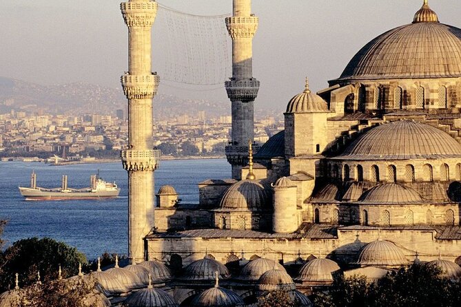 Discoveried The Old City of Istanbul In a Half-Day - The biggest plus: a guided route that avoids decision fatigue