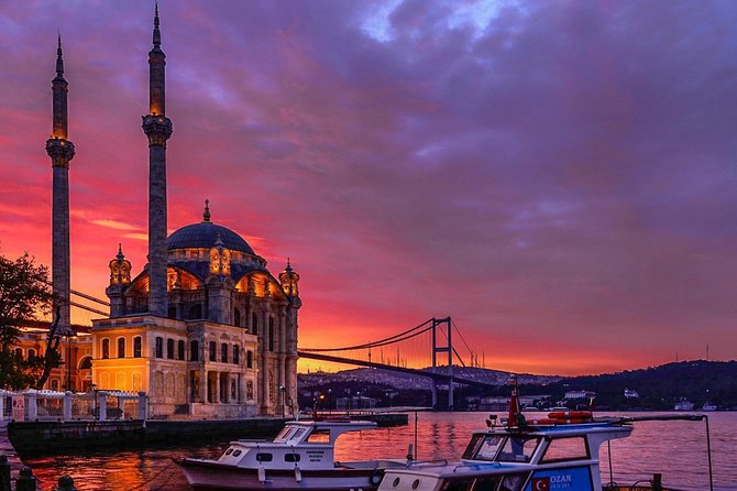 Dolmabace Palace, Bosphorus Boat Tour , Eyüp Sultan Mosque Tour - Golden Horn (Haliç): the inlet that shapes how Istanbul moves