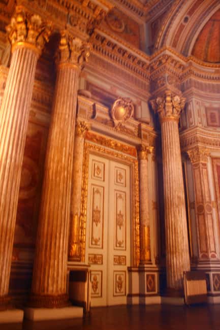 Dolmabahce Palace & Harem Skip-the-Line Entry & Audio Guide - Timing tips: Monday closure and seasonal hours
