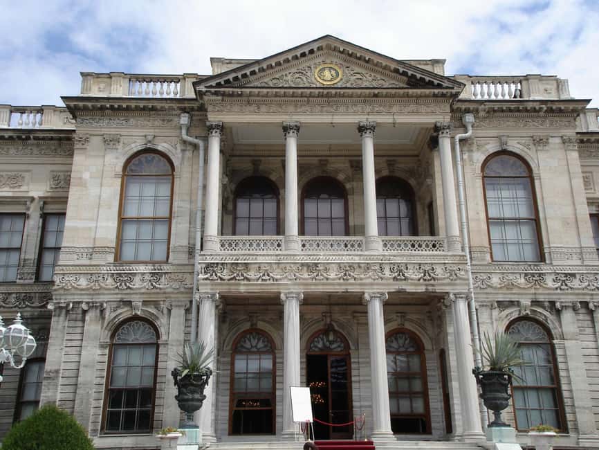 Dolmabahce Palace & Harem Skip-the-Line Entry & Audio Guide - Getting there: simple, practical approach