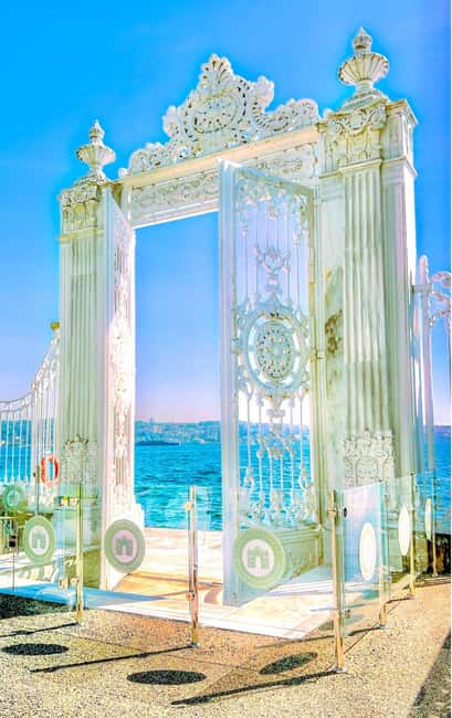Dolmabahce Palace Ticket & Bosphorus Boat Tour Experience - Dolmabahce Palace walkthrough, what you’ll actually notice