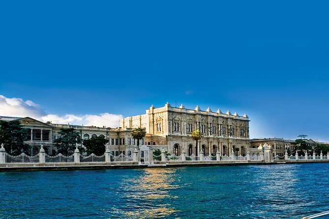 Dolmabahce Palace Tour in Istanbul - Bosphorus Bridge: the quick and fun Europe-to-Asia moment