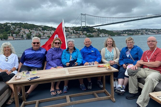 Dolmabahçe Palace Tour with Guide and Luxury Yacht Sunset Cruises - Who This Tour Fits Best