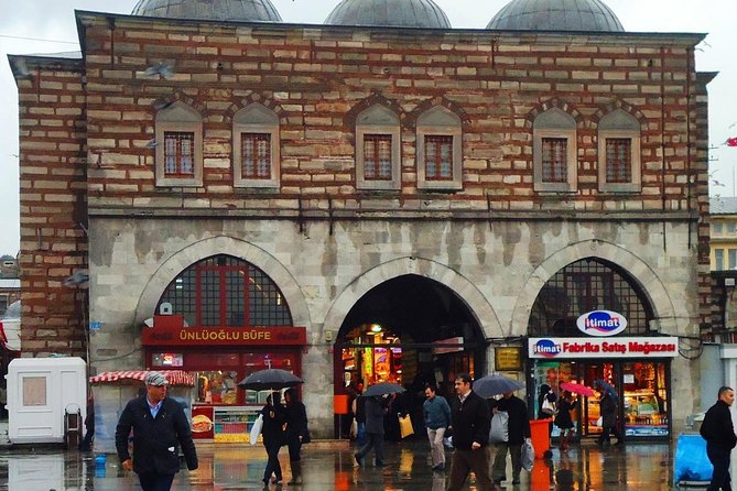 Dolmabahçe Palace with Bosphorus Tour by Boat - Price and value: what $168.41 gets you in real terms