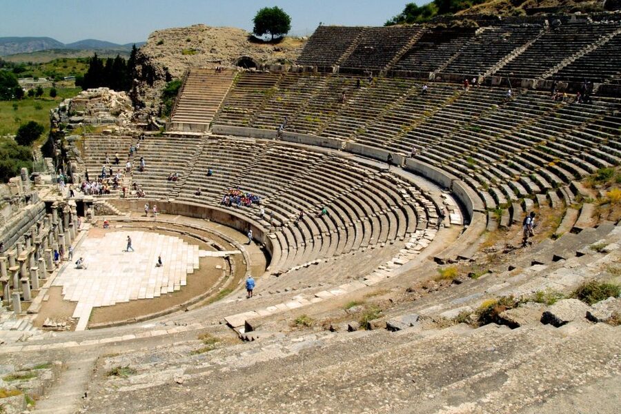 Ephesus and Virgin Mary Day Trip by Plane from Istanbul - Handicraft Stop and Shopping Time: Where Value Can Vary