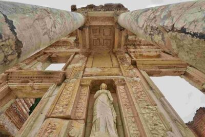 Ephesus and Virgin Marys House in one day from Istanbul