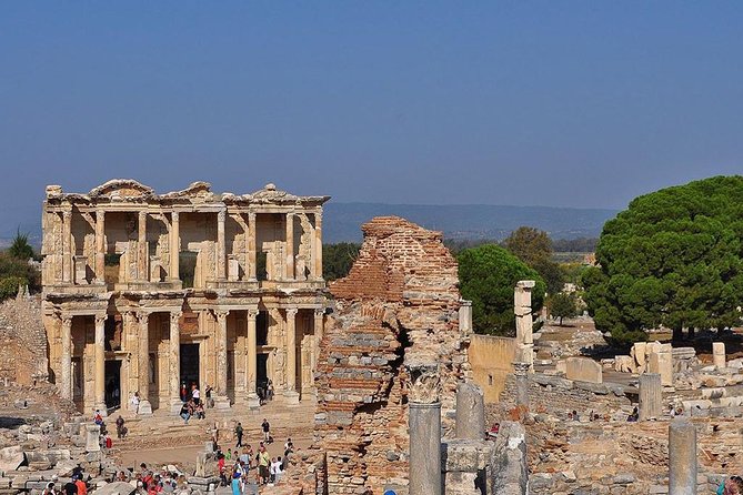 Ephesus and Virgin Marys House in one day from Istanbul - Lunch and Drinks: Fueling the Long Day Without Extra Cost Creep