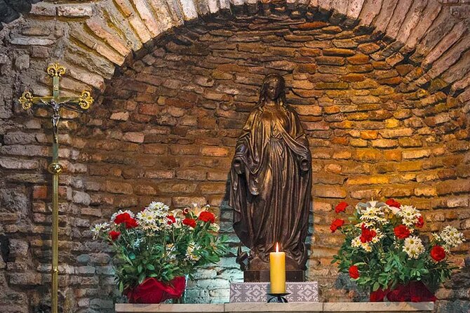 Ephesus Tour from Istanbul by Flight - The House of the Virgin Mary on Bülbül Mountain