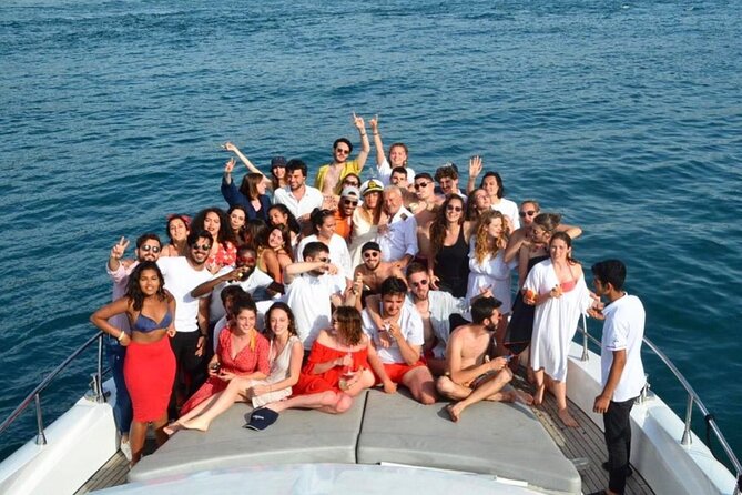 Exclusive Bosphorus Cruise - Luxury Yacht Experience in Istanbul - Maiden’s Tower near Üsküdar: the legend gets a skyline seat