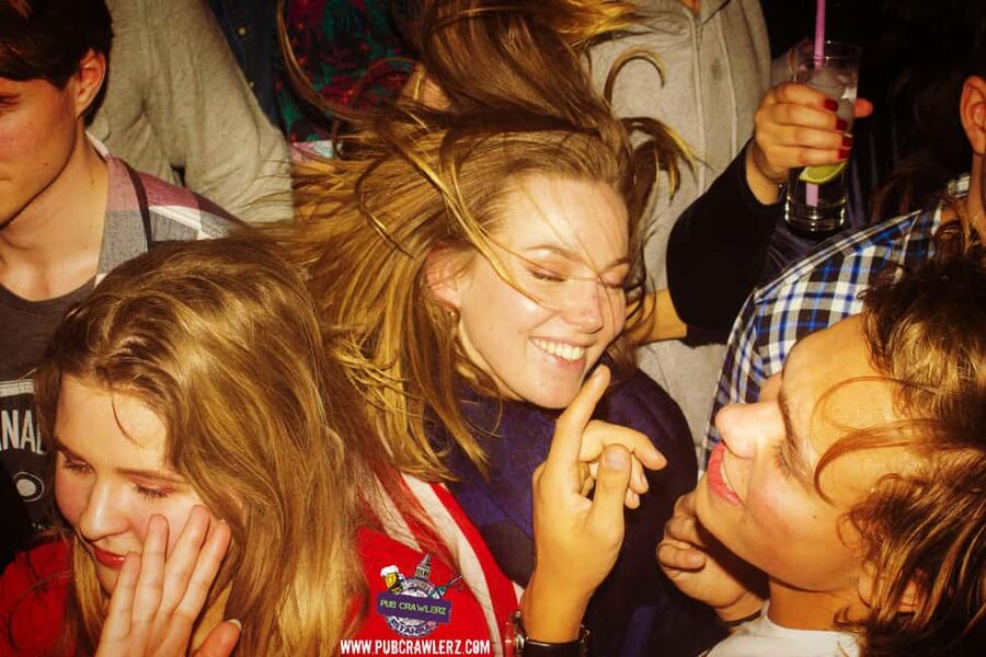 Explore Istanbul Night Life: Pub Crawl - Booking mindset: what to aim for on the day