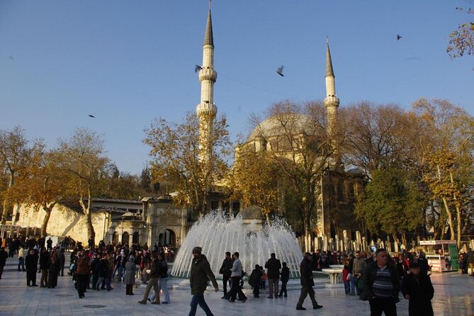 Eyup, Pierre Loti Hill, and Kariye Museum: Guided Day Tour from Istanbul - A well-routed day through Eyüp, Chora, and the Golden Horn