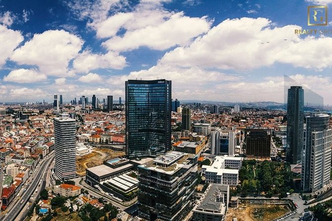 Fat Taxi - Private Istanbul Airport (IST) Transfer to City - Drive Time in Istanbul, and What to Expect During the Ride