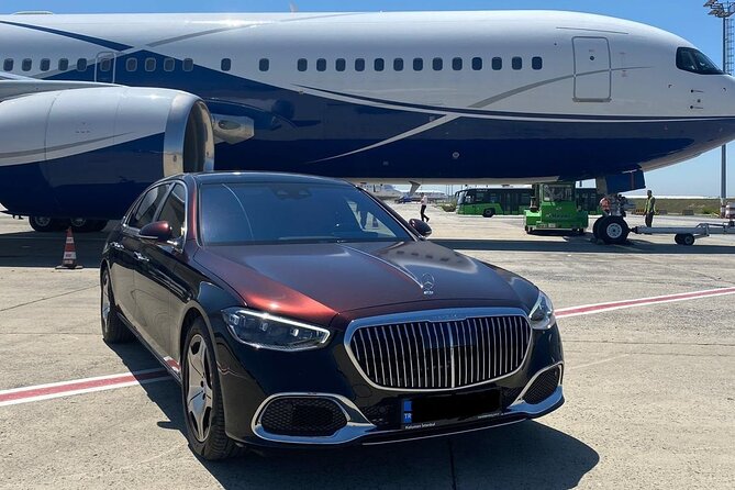 First Class Business Sedan Airport Transfer Services in Istanbul - WhatsApp coordination, and why it reduces the chaos