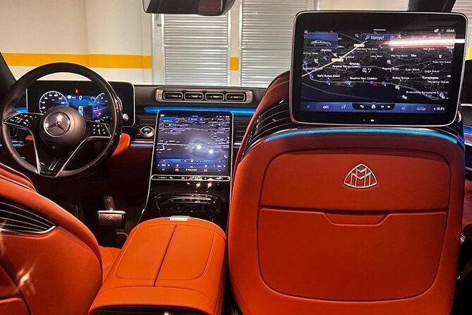 First Class Business Sedan Airport Transfer Services in Istanbul - Finding Guide 01 at Istanbul Airport (IST) without second-guessing