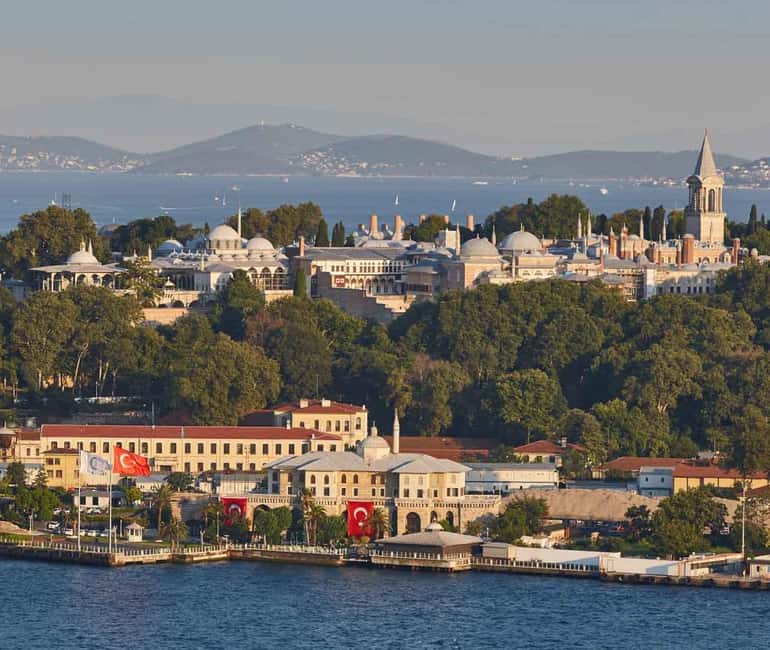 Flexible Combo: Hagia Sophia, Topkapi, Basilica, Blue Mosque - Passing by Sultan Ahmed Mosque and walking the Sultanahmet orientation block