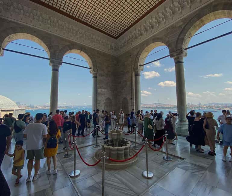 Flexible Combo: Hagia Sophia, Topkapi, Basilica, Blue Mosque - Hagia Sophia: making the most of a 60-minute guided visit