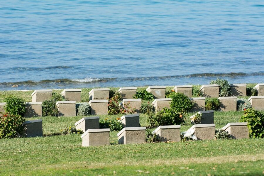 From Istanbul: 2-Day Tour to Gallipoli & Troy - Day 1: Istanbul to Eceabat, then the Gallipoli battle route at key memorial stops