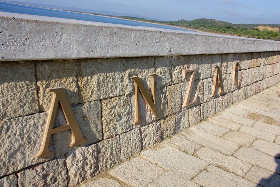 From Istanbul: 2-Day Tour to Gallipoli & Troy - Practical logistics you’ll feel on the ground (pickup zones, walking, and that long return)