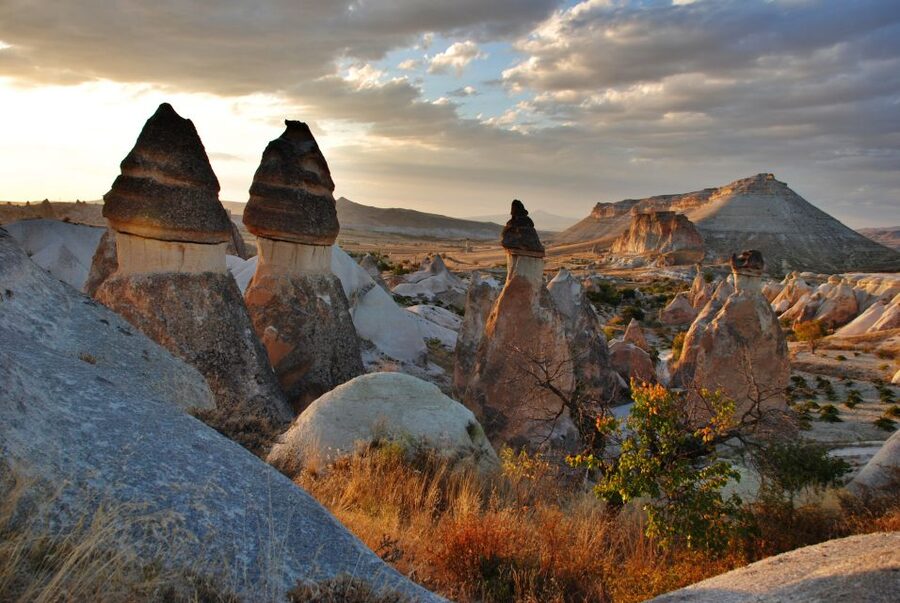 From Istanbul: 2-Day Trip to Cappadocia w/Balloon+Cave Hotel - Avanos lunch and cultural stops: useful, but manage your time