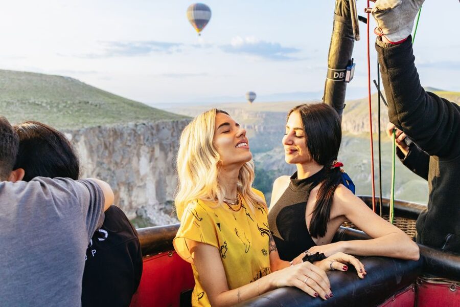 From Istanbul: 3-Day Cappadocia Tour with Balloon Ride - Why this 3-day Cappadocia plan feels efficient (and fun)