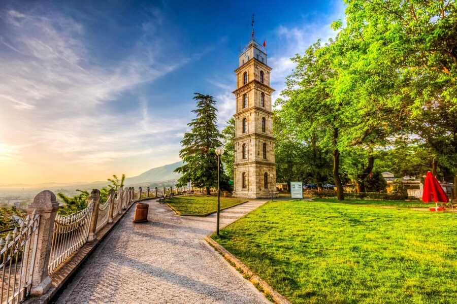 From İstanbul: Bursa Uludağ Mountain Tour & Cable Car Ride - Bursa start: Green Mosque complex and the 600-year-old Plane Tree