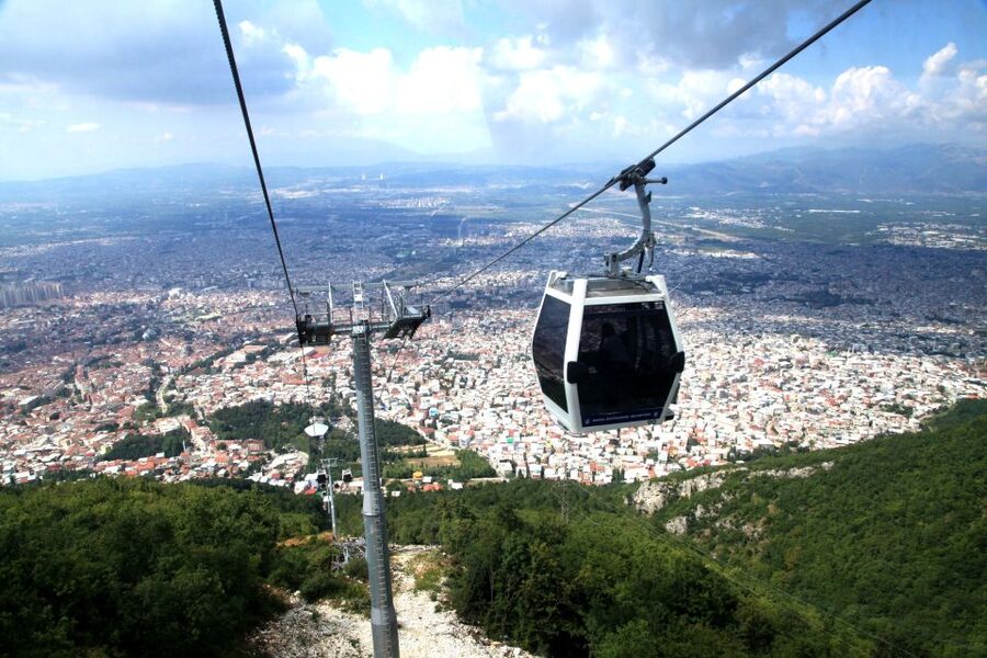 From İstanbul: Bursa Uludağ Mountain Tour & Cable Car Ride - Uludağ lunch and mountain free time: what you can do with your 1.5 hours