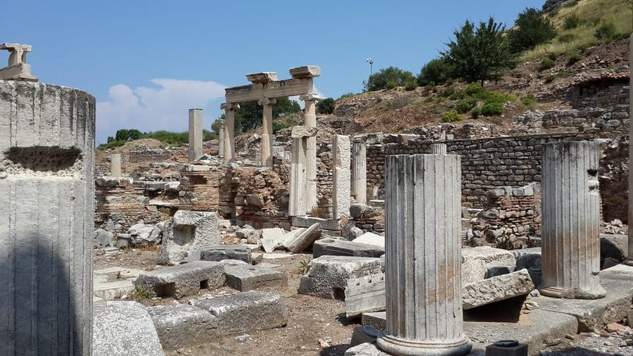 From Istanbul: Ephesus Tour with Roundtrip Flight - Optional Terrace Houses, and the extra cost you should decide about