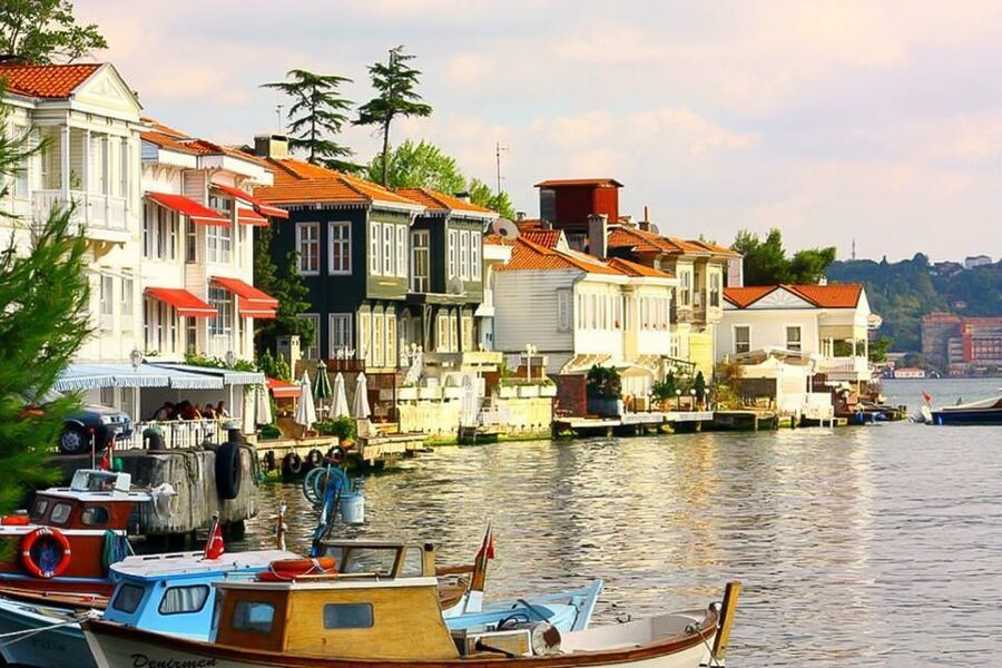 From Istanbul: Full-Day Princes Island Tour with Lunch - Getting to the Port: Tram T-5, Boat Name Deluxe, and the Key Timing