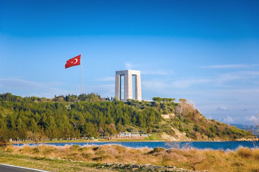 From Istanbul: Gallipoli and Anzac Full-Day Tour - First stops: the narrowest point and the start of the overview