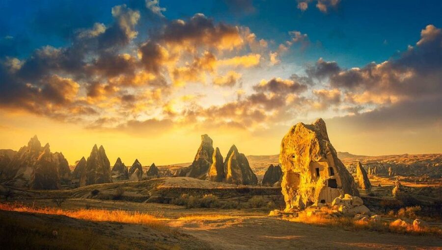 From Istanbul: Private Cappadocia Day-Tour Including Flight - Ortahisar and Avanos stops, including the chance to browse crafts