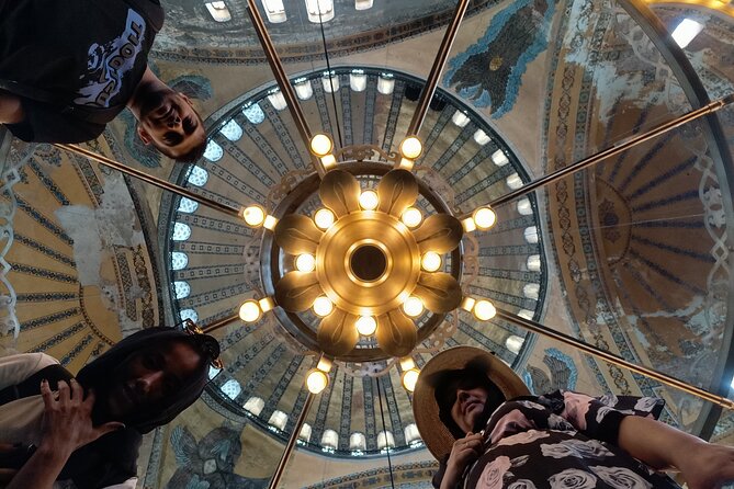 Full Coverage Istanbul Walking Tour - Grand Bazaar strategy: spend time, not money, on confusion