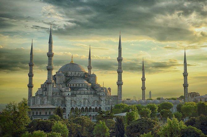 Full Day Guided Tour to Old City - Cultural Walking Tour of Istanbul - Topkapi Palace: Ottoman power, measured in rooms
