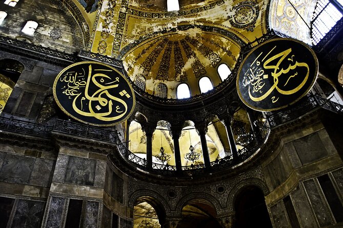 Full-Day Private Guided Tour of Historic Istanbul - Hotel Pickup and Public Transit: How the Day Stays Efficient