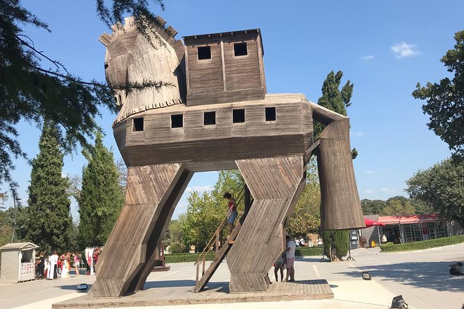Gallipoli Day Trip from Istanbul - Hotel pickup and the long coach ride from Istanbul