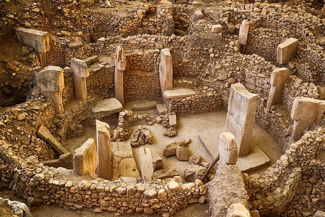 Gobekli Tepe & Mountain Nemrut Tour-2 Days 1 Night From Istanbul - The Route Makes Sense: Istanbul to Adıyaman, Then to Şanlıurfa
