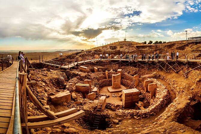 Gobekli Tepe & Mountain Nemrut Tour-2 Days 1 Night From Istanbul - Day 1 in Adıyaman: Karakuş Tumulusu, Cendere Bridge, Arsemia, Then Nemrut