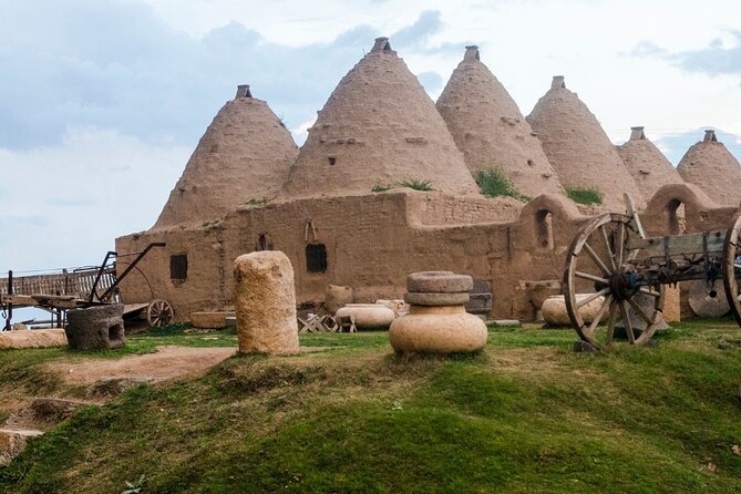 Gobeklitepe and Harran Day Trip from Istanbul - Your guide: how this tour keeps it from feeling like a drive-by