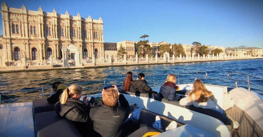 Guided Dolmabahce Palace Tour with Bosphorus Sunset Cruise - Food and drinks on board, and what you should plan for