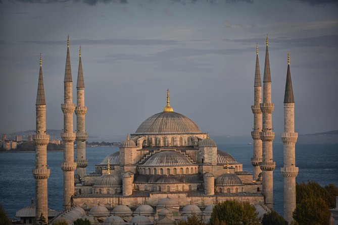 Guided Hagia Sofia, Blue mosque, Basilica Cistern skip lines tour - Hippodrome in 30 minutes: Roman bones under Istanbul’s streets