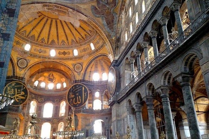 Guided Private Sightseeing Tour of Istanbul - Basilica Cistern: Cool Air, Dim Light, and Medusa Heads
