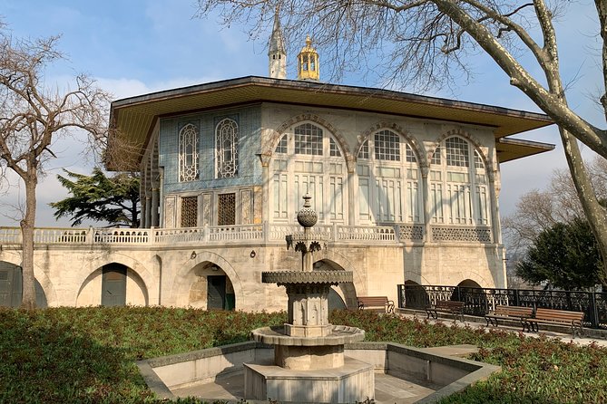 Hagia Sophia, Basilica Cistern and Grand Bazaar Tour in Istanbul - Why This 3-Hour Hagia Sophia and Cistern Plan Makes Sense