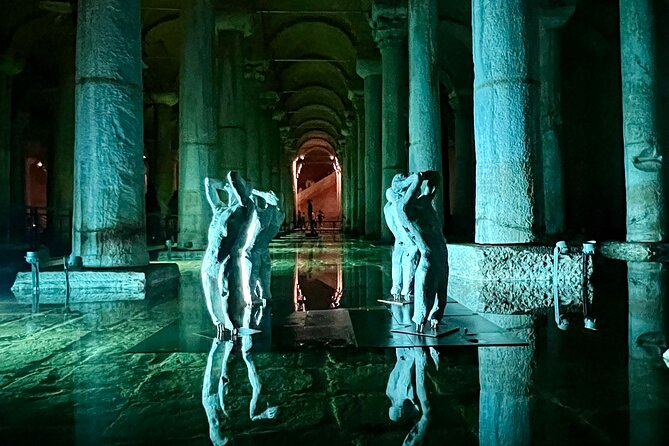 Hagia Sophia, Basilica Cistern and Grand Bazaar Tour in Istanbul - Meeting Points, Timing, and How the Day Flows