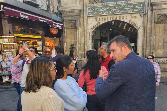 Hagia Sophia, Basilica Cistern, Grand Bazaar Skip the Ticket Line - Grand Bazaar: a guided way to survive the maze