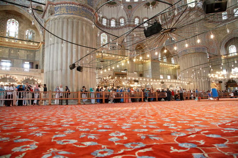 Hagia Sophia & Blue Mosque Half-day Guided, Small Group Tour - Price and logistics: what $20 really buys